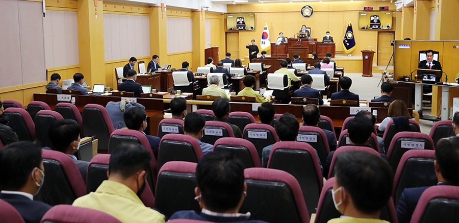 서산시의회는 25일 제2차 본회의를 열고 제252회 임시회 일정을 모두 마무리했다.
