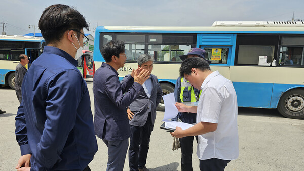 서산시는 26일 한국교통안전공단 대전세종충남본부와 합동으로 특별 점검 실시했다