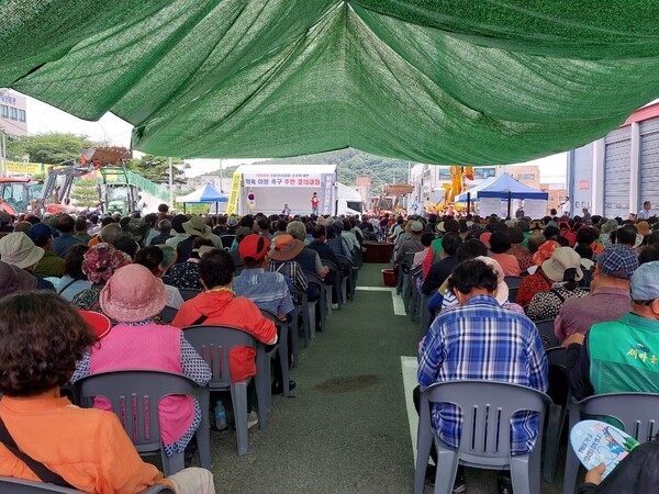지난 6월 28일 대산읍민 1500여명이 ‘안산공원 조성을 위한 주민 결의대회’에 참석했다.